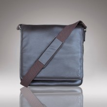 Baudin Brown Messenger